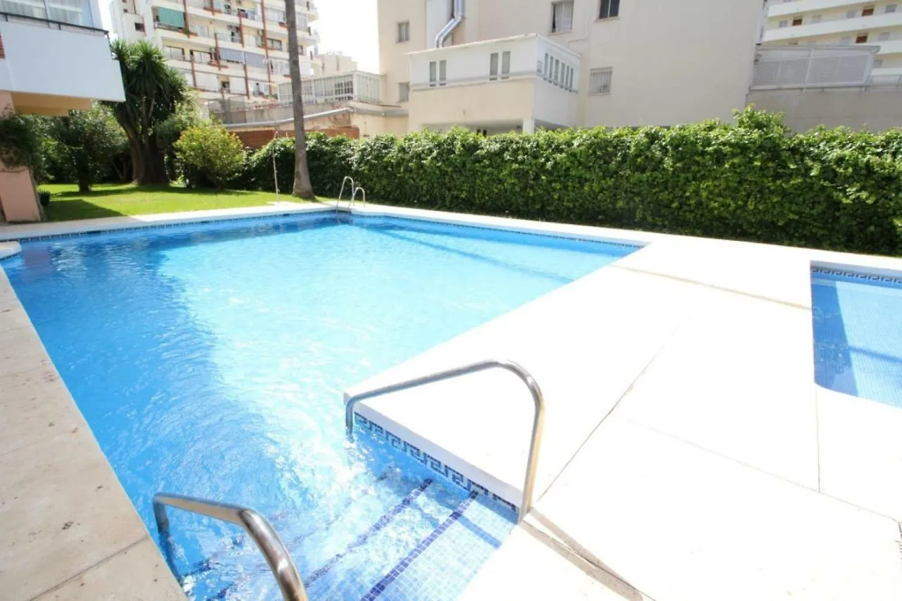 Apartamento Playa Fontanilla Διαμέρισμα Μαρμπέλλα