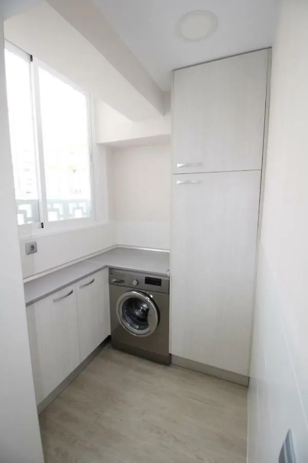 Apartamento Playa Fontanilla Διαμέρισμα Μαρμπέλλα